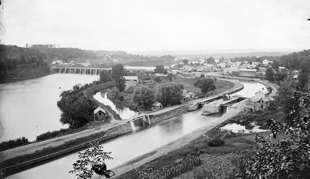 Erie Canal, double locks in Rexford, NY