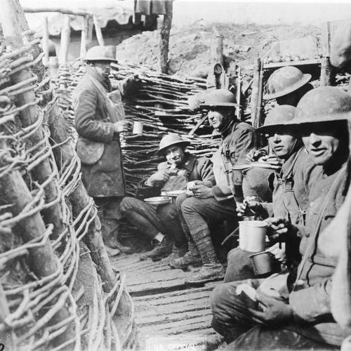 Mealtime in the American trenches